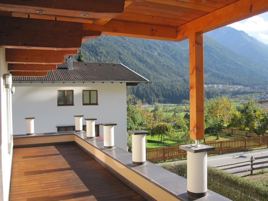 Ferienwohnung Bergpanorama Fulpmes Habitación foto